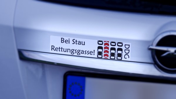 Rettungsgassenaufkleber 20x4cm Normal